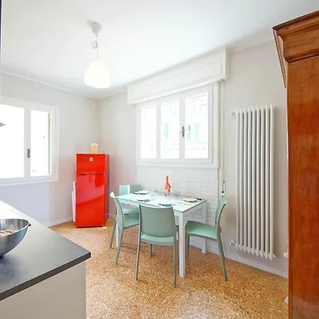 Ca' Ponte Degli Scalzi Wi-fi Fiber Apartment